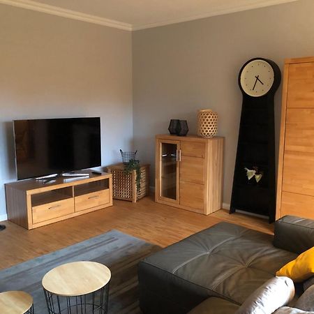 Gemuetliches Apartment Garden View Ramstein-Miesenbach Ngoại thất bức ảnh